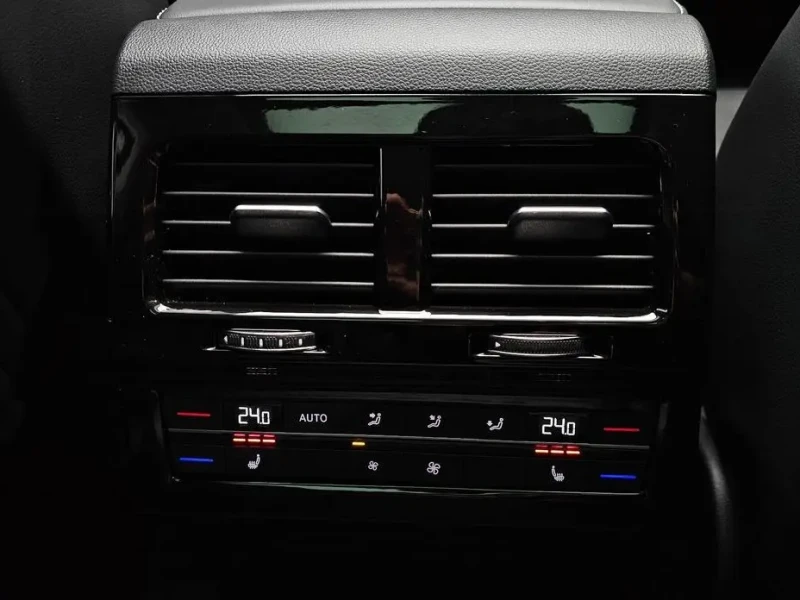 2024 Volkswagen Touareg с пробегом 16 266 км