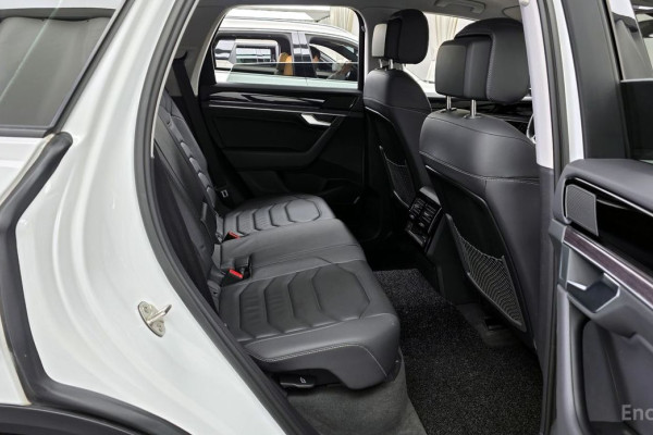 2023 Volkswagen Touareg с пробегом 39 473 км