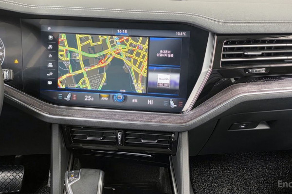 2023 Volkswagen Touareg с пробегом 39 473 км