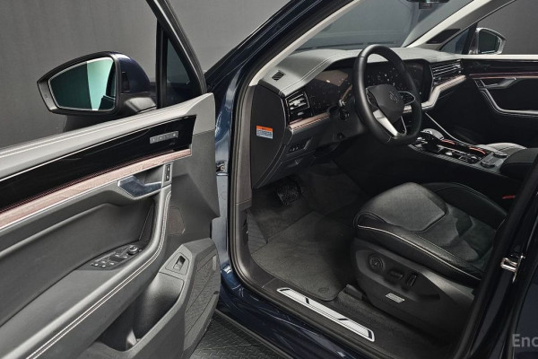 2024 Volkswagen Touareg с пробегом 29 501 км