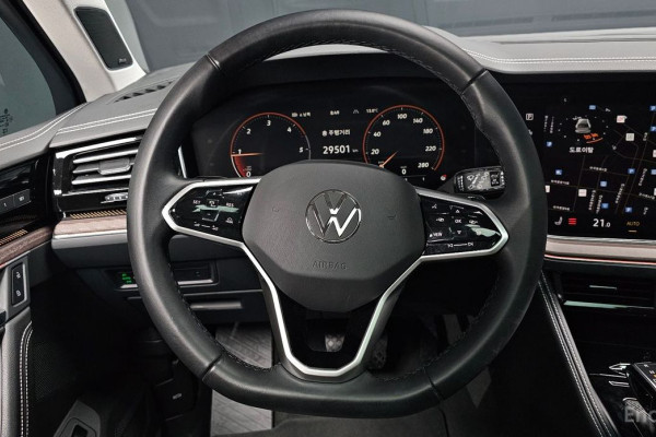 2024 Volkswagen Touareg с пробегом 29 501 км