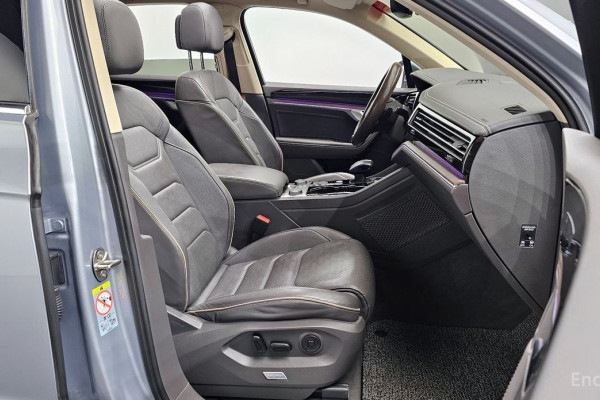 2020 Volkswagen Touareg с пробегом 111 986 км