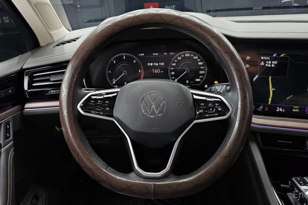 2020 Volkswagen Touareg с пробегом 111 986 км