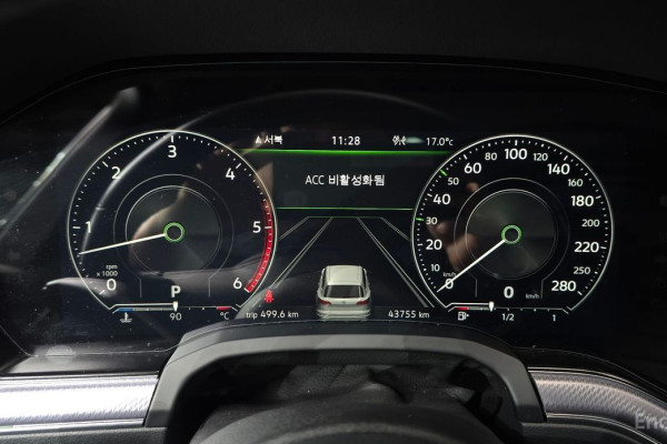 2023 Volkswagen Touareg с пробегом 43 755 км