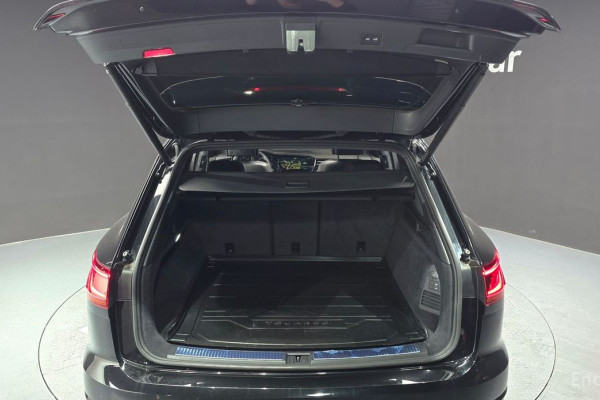 2023 Volkswagen Touareg с пробегом 43 755 км