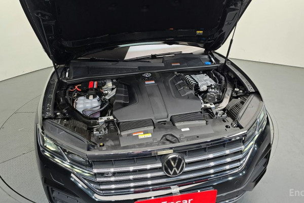 2023 Volkswagen Touareg с пробегом 50 322 км