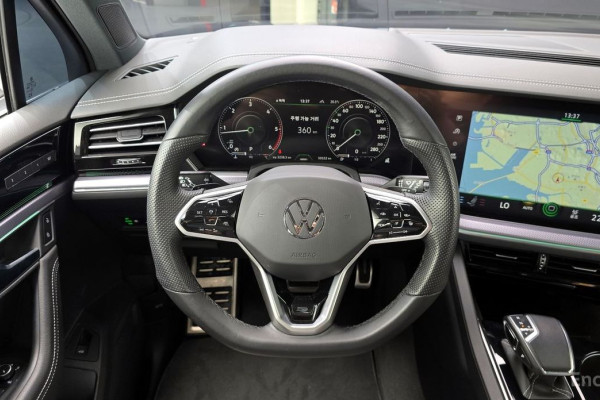 2023 Volkswagen Touareg с пробегом 50 322 км