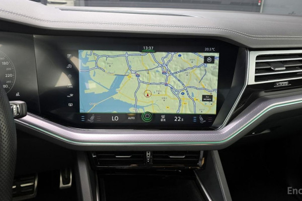 2023 Volkswagen Touareg с пробегом 50 322 км