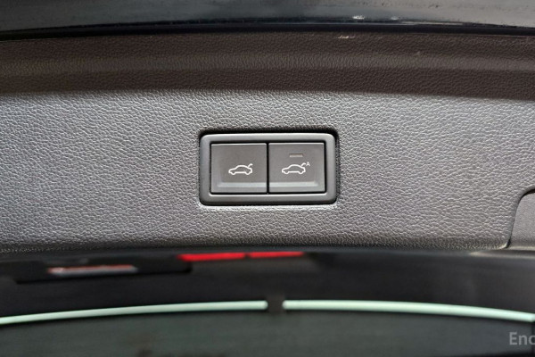 2023 Volkswagen Touareg с пробегом 50 322 км