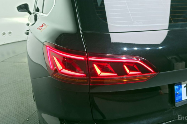 2023 Volkswagen Touareg с пробегом 50 322 км