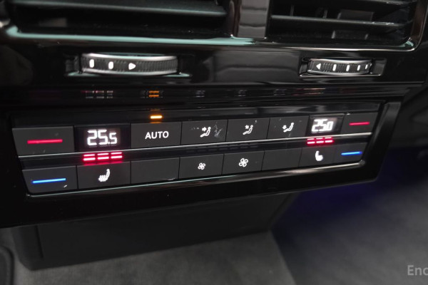 2024 Volkswagen Touareg с пробегом 5 157 км