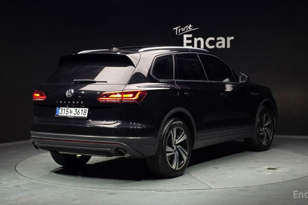 2020 Volkswagen Touareg с пробегом 110 461 км