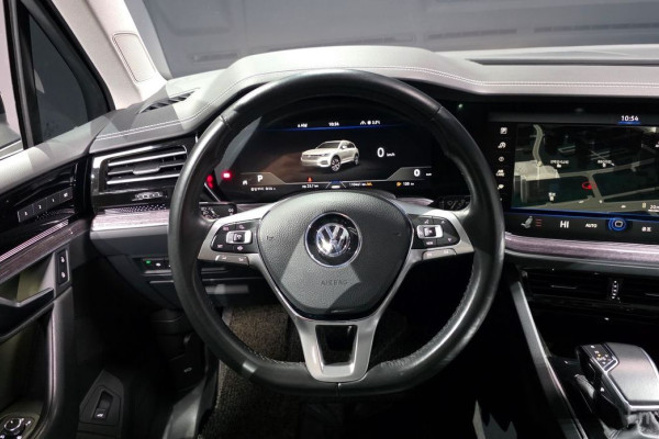 2020 Volkswagen Touareg с пробегом 110 461 км