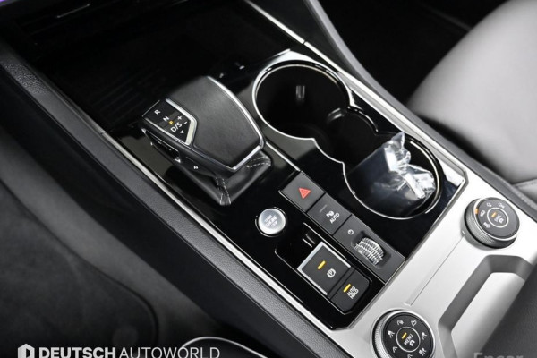 2023 Volkswagen Touareg с пробегом 15 715 км