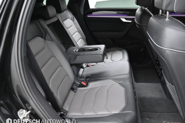 2023 Volkswagen Touareg с пробегом 15 715 км