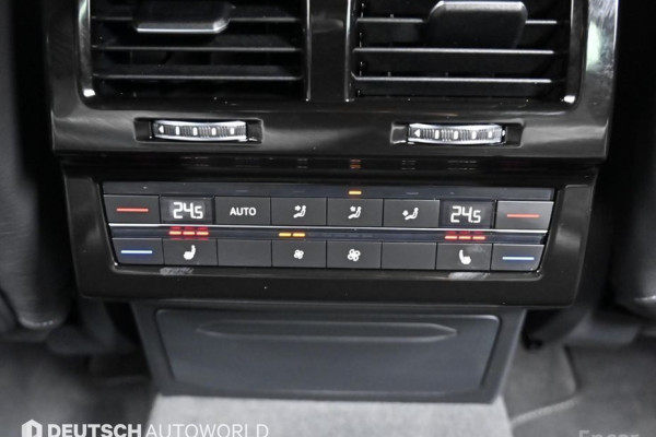 2023 Volkswagen Touareg с пробегом 15 715 км