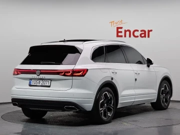 2024 Volkswagen Touareg с пробегом 18 074 км