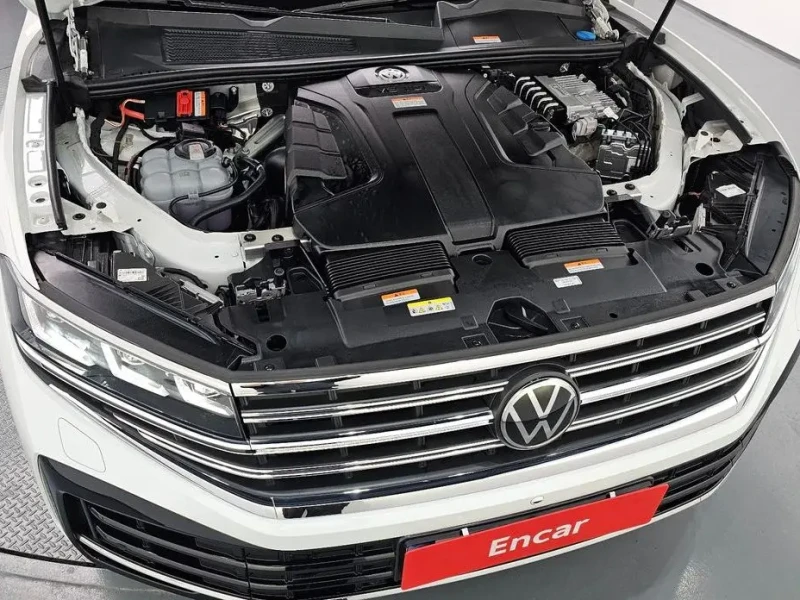 2024 Volkswagen Touareg с пробегом 18 074 км