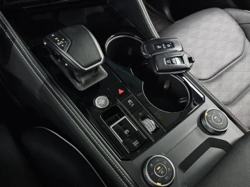 2024 Volkswagen Touareg с пробегом 18 074 км