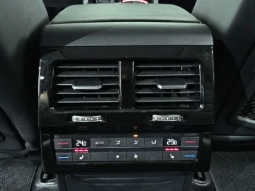 2024 Volkswagen Touareg с пробегом 18 074 км