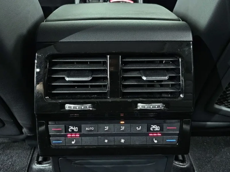 2024 Volkswagen Touareg с пробегом 18 074 км