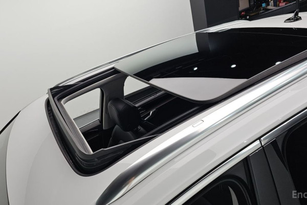 2024 Volkswagen Touareg с пробегом 18 074 км