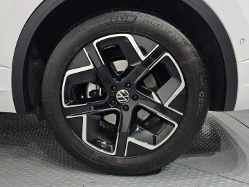2024 Volkswagen Touareg с пробегом 18 074 км