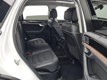 2024 Volkswagen Touareg с пробегом 18 074 км