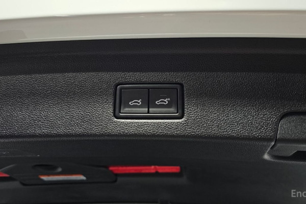 2024 Volkswagen Touareg с пробегом 18 074 км