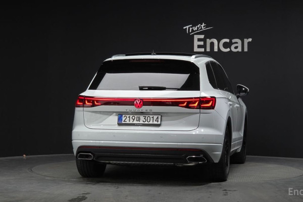 2025 Volkswagen Touareg с пробегом 2 177 км