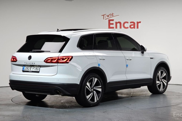2023 Volkswagen Touareg с пробегом 96 565 км