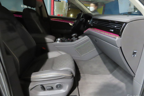 2023 Volkswagen Touareg с пробегом 37 924 км