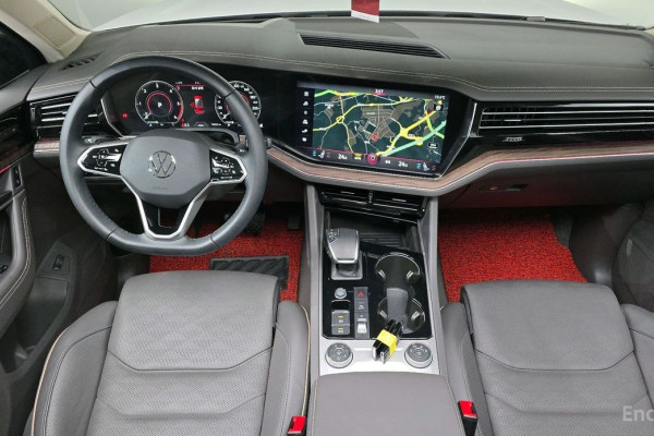 2023 Volkswagen Touareg с пробегом 76 023 км