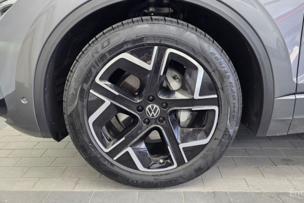 2025 Volkswagen Touareg с пробегом 7 536 км