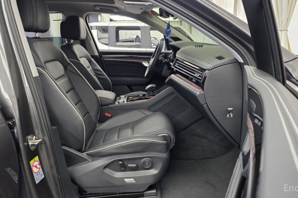 2025 Volkswagen Touareg с пробегом 7 536 км