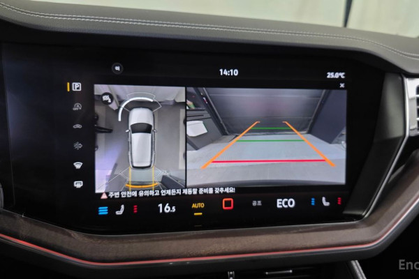 2025 Volkswagen Touareg с пробегом 7 536 км