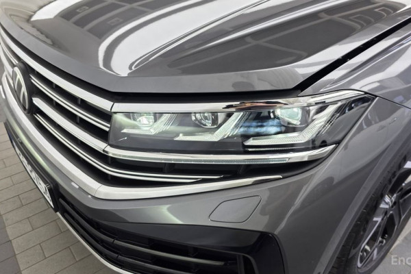 2025 Volkswagen Touareg с пробегом 7 536 км