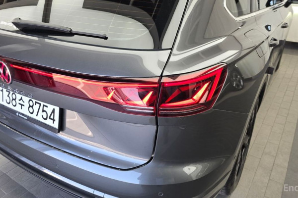 2025 Volkswagen Touareg с пробегом 7 536 км