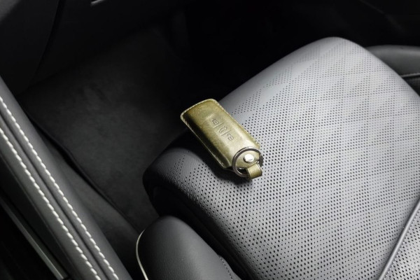 2025 Volkswagen Touareg с пробегом 7 536 км