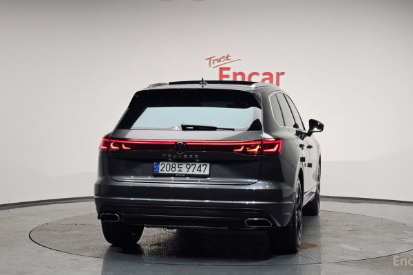 2024 Volkswagen Touareg с пробегом 31 504 км