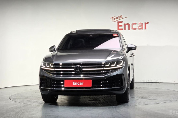 2024 Volkswagen Touareg с пробегом 10 174 км