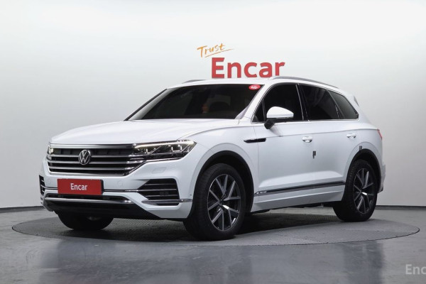 2023 Volkswagen Touareg с пробегом 49 008 км