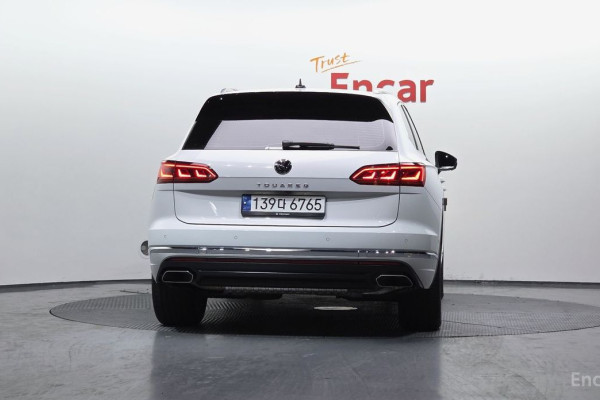 2023 Volkswagen Touareg с пробегом 49 008 км