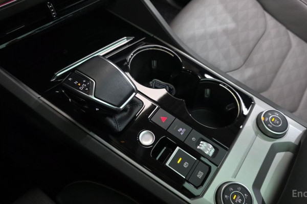 2023 Volkswagen Touareg с пробегом 49 008 км