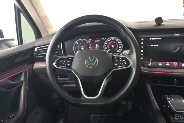 2023 Volkswagen Touareg с пробегом 49 008 км
