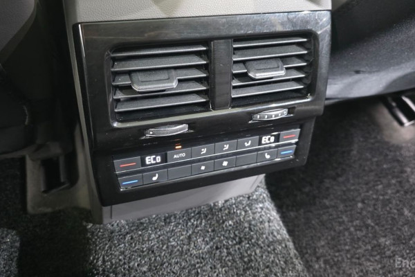 2023 Volkswagen Touareg с пробегом 49 008 км