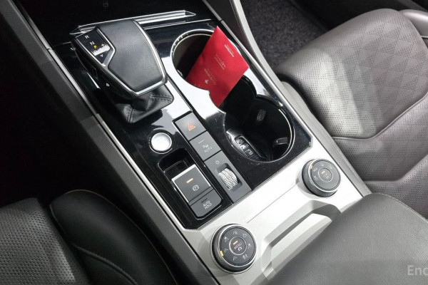 2023 Volkswagen Touareg с пробегом 60 773 км