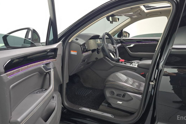 2023 Volkswagen Touareg с пробегом 60 773 км