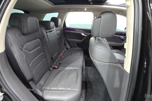 2023 Volkswagen Touareg с пробегом 60 773 км