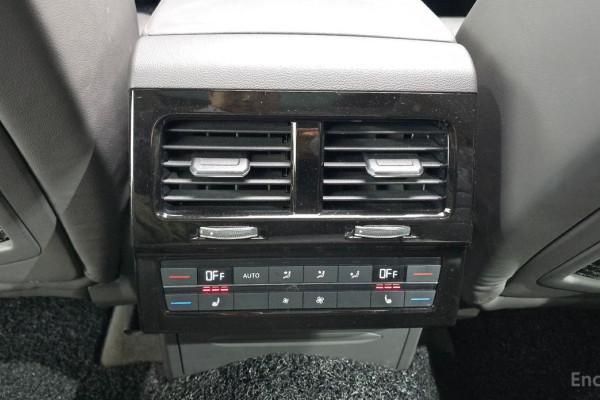 2023 Volkswagen Touareg с пробегом 60 773 км